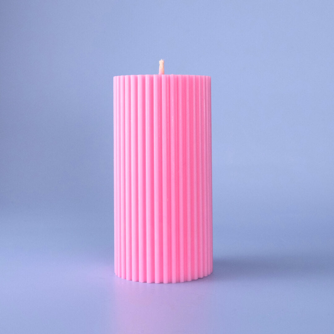 Ribbed Soy Pillar Candle 5 x 10 cm + Round Base