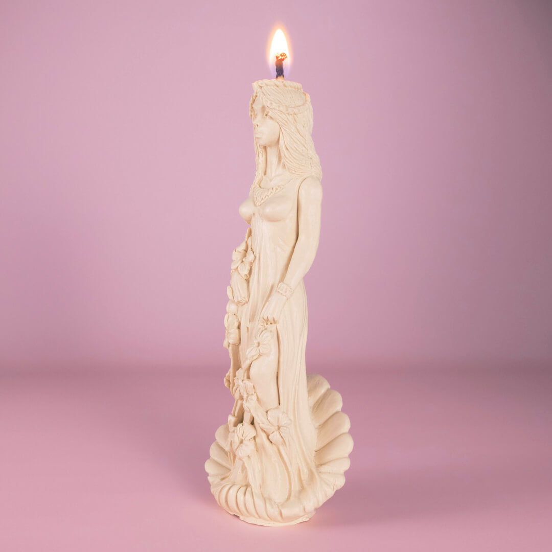 Scented Beeswax Candle "Sea Maiden"