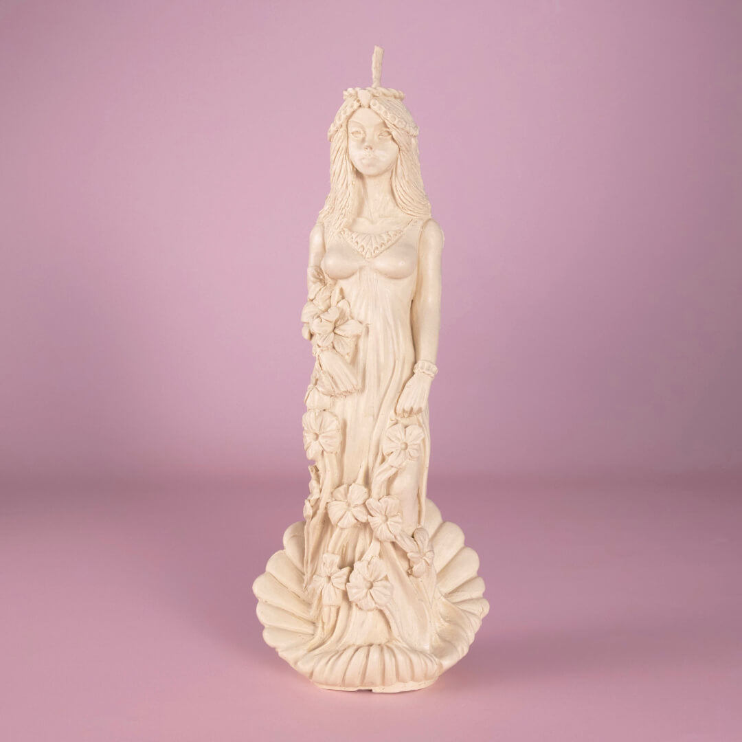 Scented Beeswax Candle "Sea Maiden"