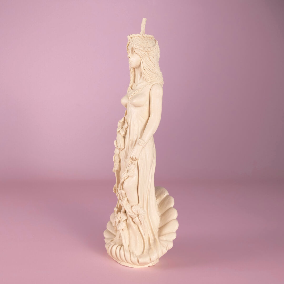 Scented Beeswax Candle "Sea Maiden"