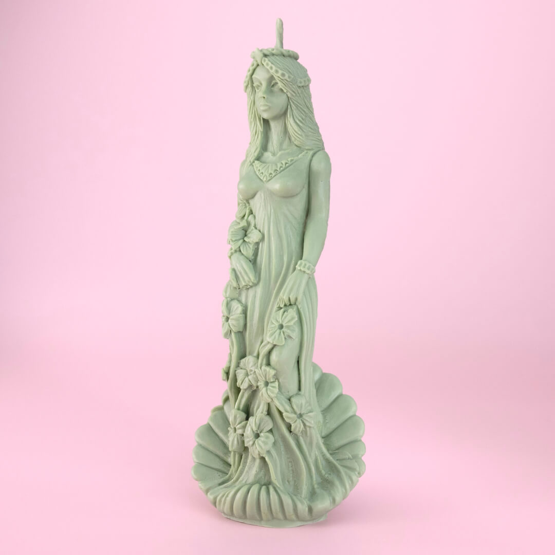 Scented Beeswax Candle "Sea Maiden"