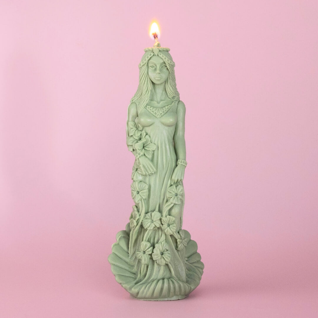 Scented Beeswax Candle "Sea Maiden"